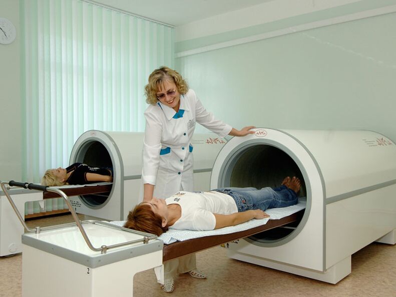 Um eine Osteochondrose zu diagnostizieren, wird eine Magnetresonanztomographie durchgeführt